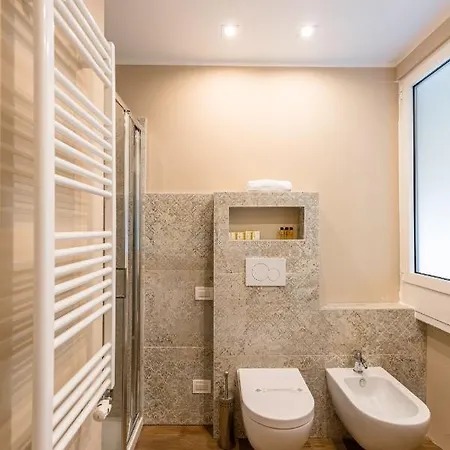 Serenella 3* سيرمِيوني