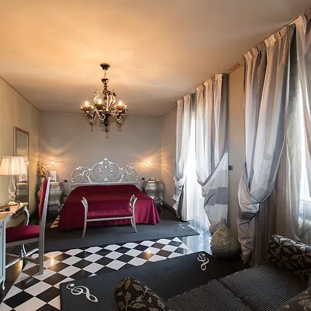 فندق Serenella 3*